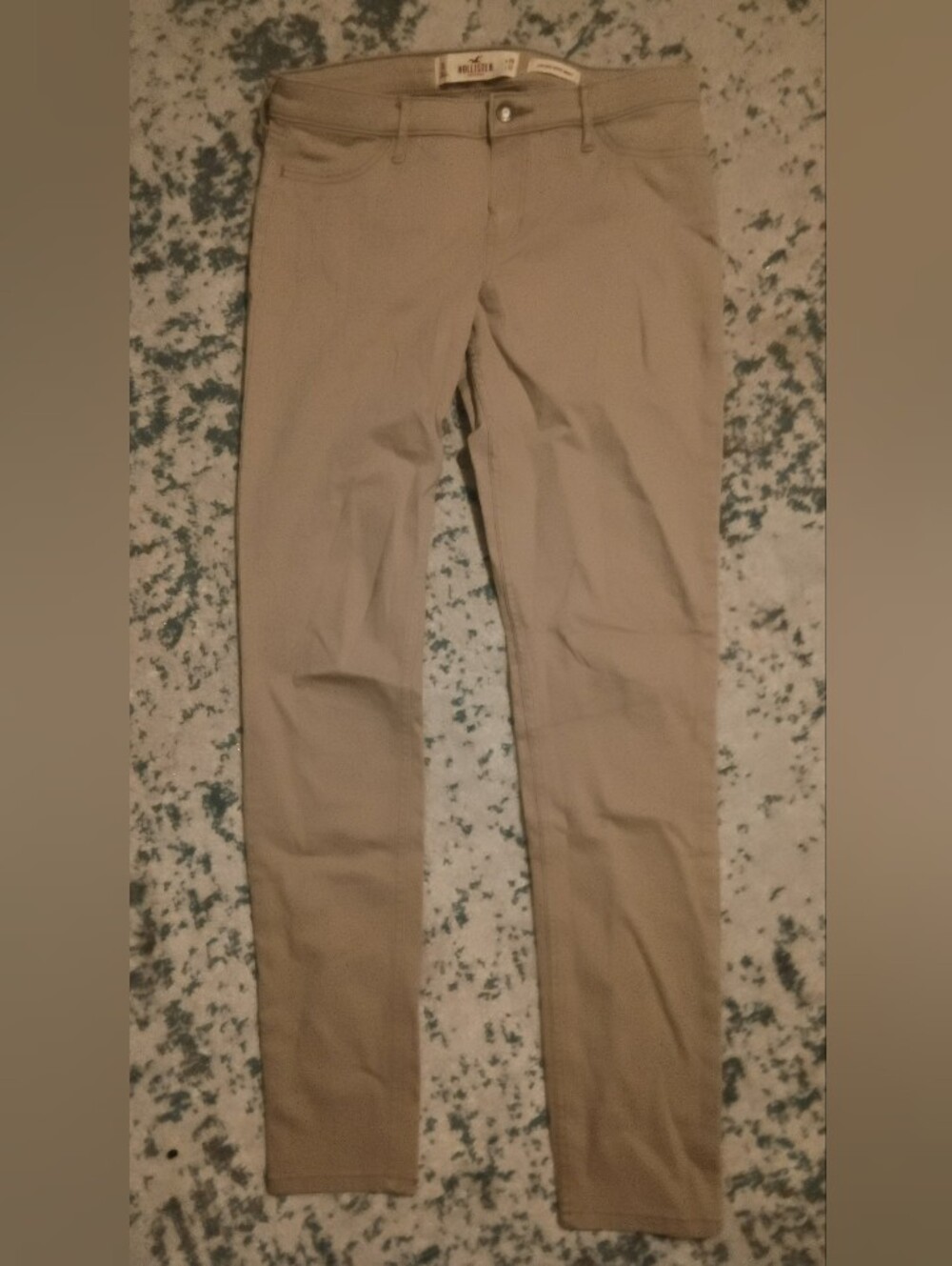 HOLLISTER LOW RISE SUPRR SKINNY JEANS